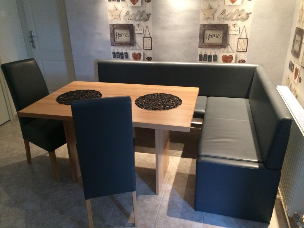 Báró Berg Apartman Kapuvár Exterior foto