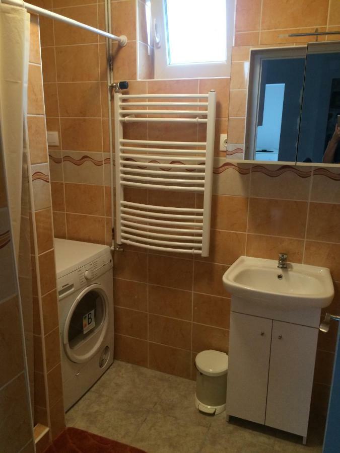 Báró Berg Apartman Kapuvár Exterior foto